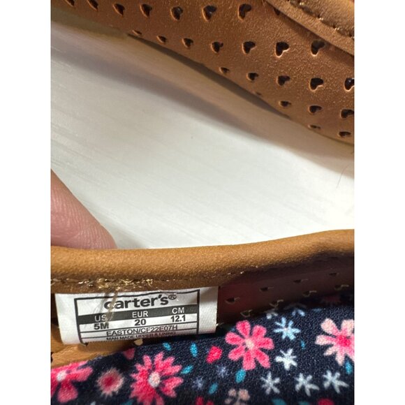 Carters Toddler Girls Cutout Flats Size 5M Brown Heart Pattern Casual Shoes - Picture 4 of 7